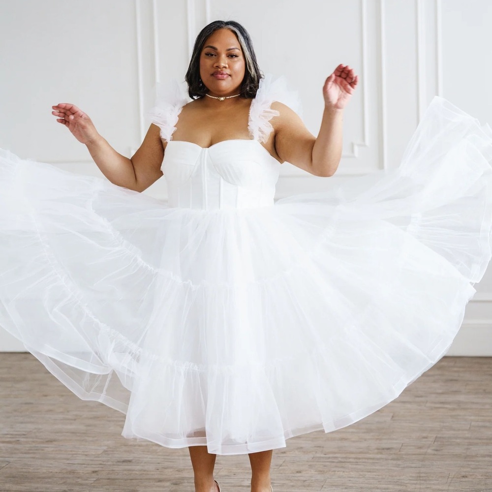 Elegant White Tulle Dress